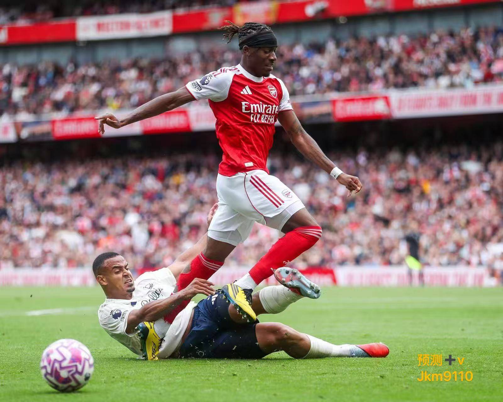 阿森纳壮举，欧冠前景一片光明的简单介绍