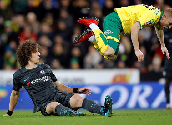 勒沃库森血洗巴西，孔蒂完成帽子戏法的简单介绍