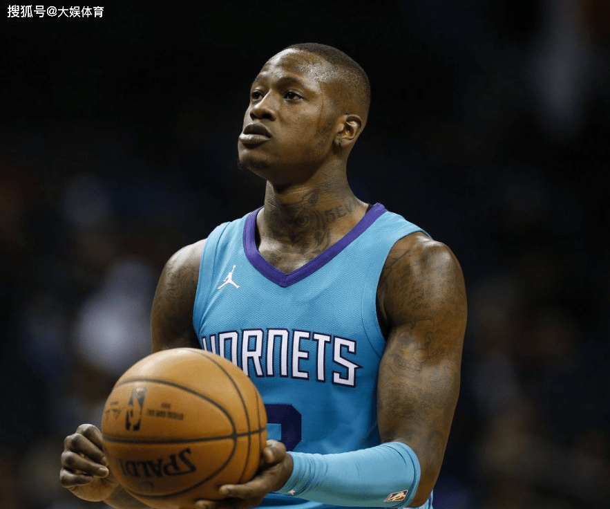 关于克莱蒙主场大胜对手，士气高涨的信息