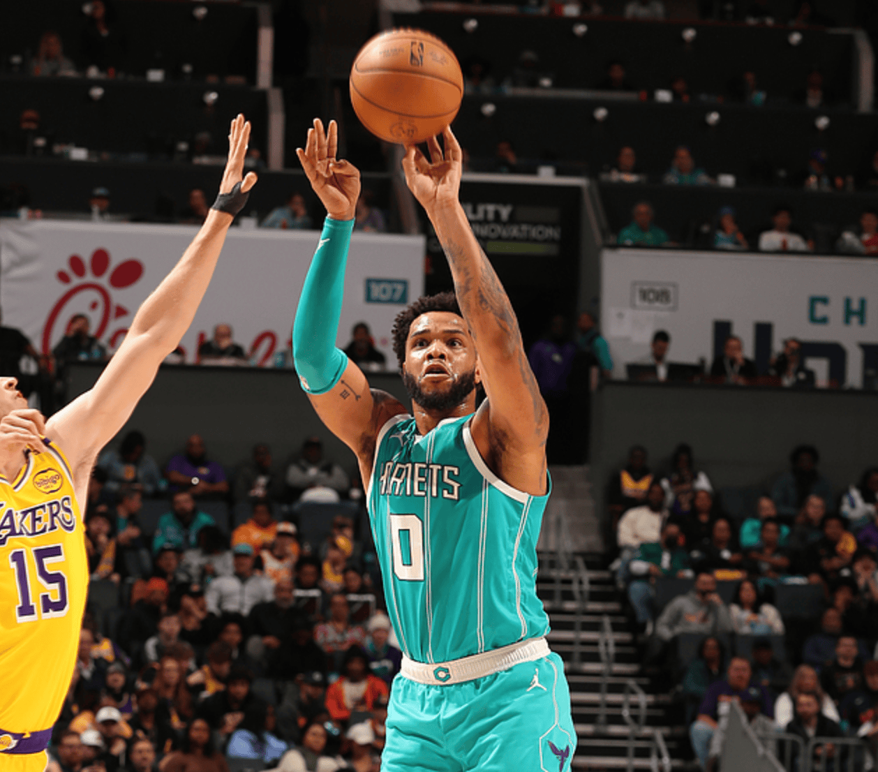 Panda Sports-关于湖人强势塞尔维亚男篮，米切尔打破历史纪录的信息