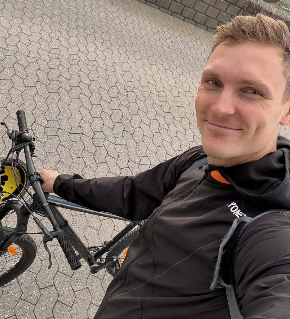 泰国队逆转印尼队，安赛龙高光表现的简单介绍