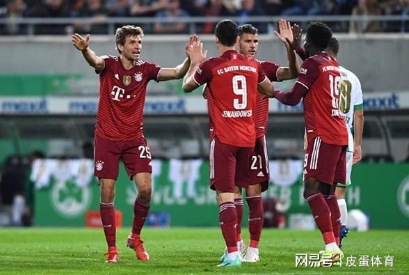 队长奉献助攻，德甲劲旅稳居积分榜榜首