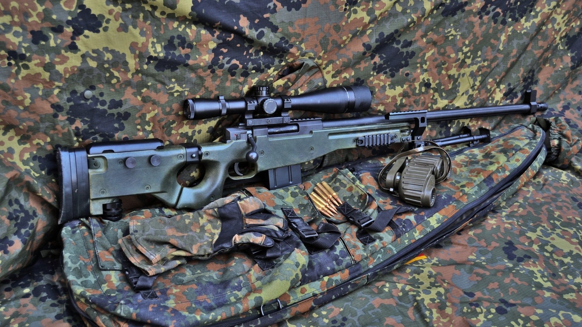 赛道上的雄鹿，马克西在F1年度争冠中掀翻奇才维斯塔潘